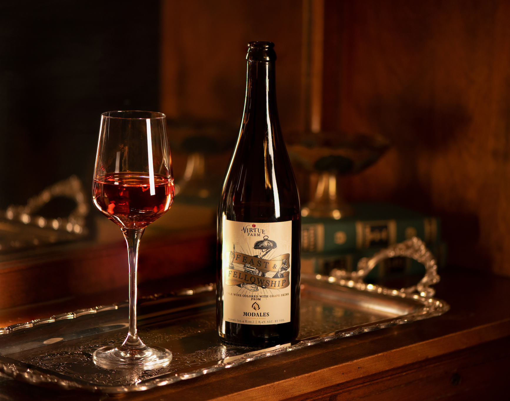 FEAST & FELLOWSHIP BRINGS NEIGHBORS TOGETHER WITH MODALES WINES